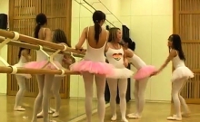 Sex pro teaches Hot ballet girl orgy