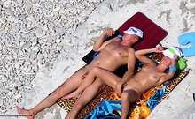 Free photos of naturist voyeur on the beach