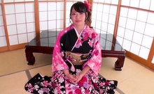 Flawless blowjob in her kimono du - More at Slurpjp.com