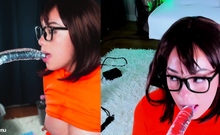 Webcam Asian Camgirl Testing Brand New Toy